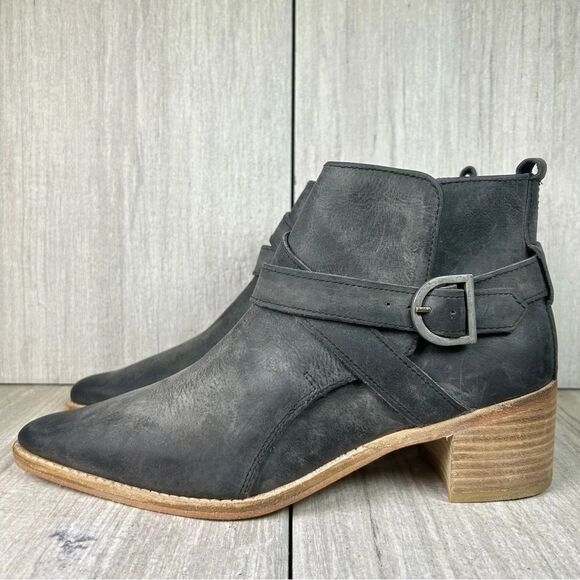 Free People Washed Black Leather Pointed Ankle Bootie Heel Women Size 7.5 EUR 38 - Picture 4 of 10